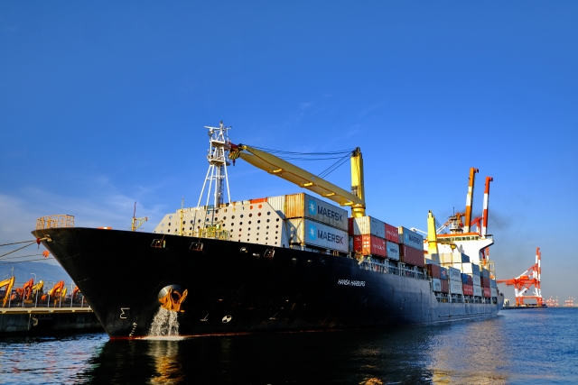 Container ship